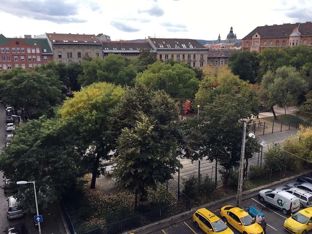 Hostel Klauzal Apartman Budapest Hungary